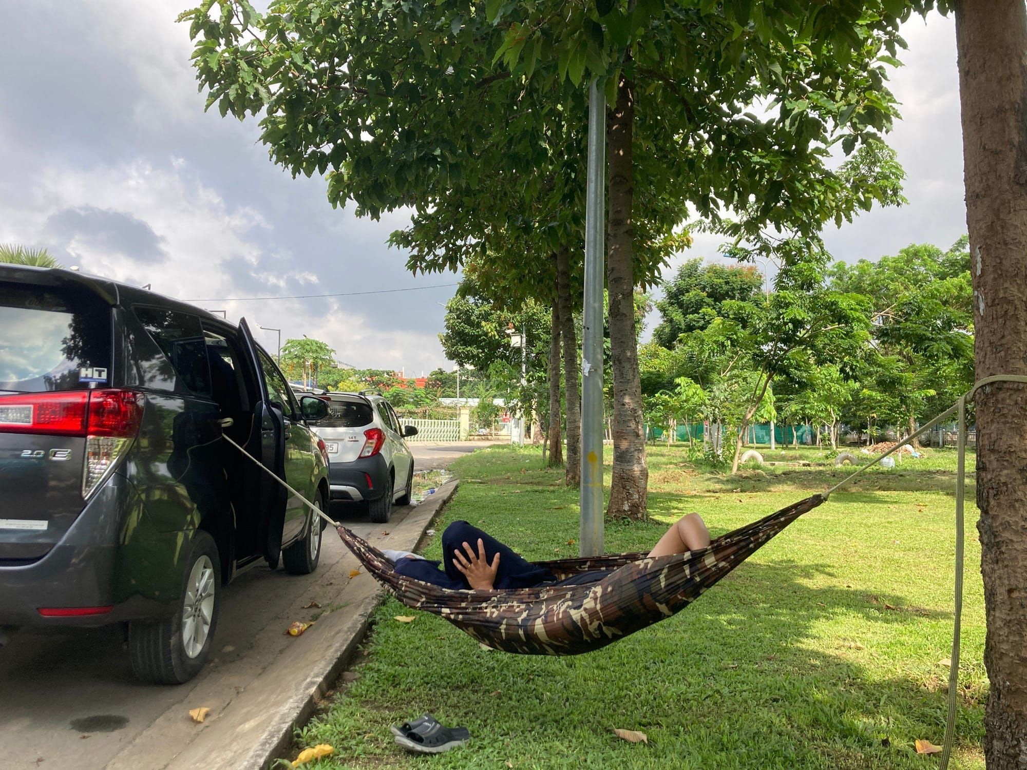 Hero Image of Cuộc sống trên võng