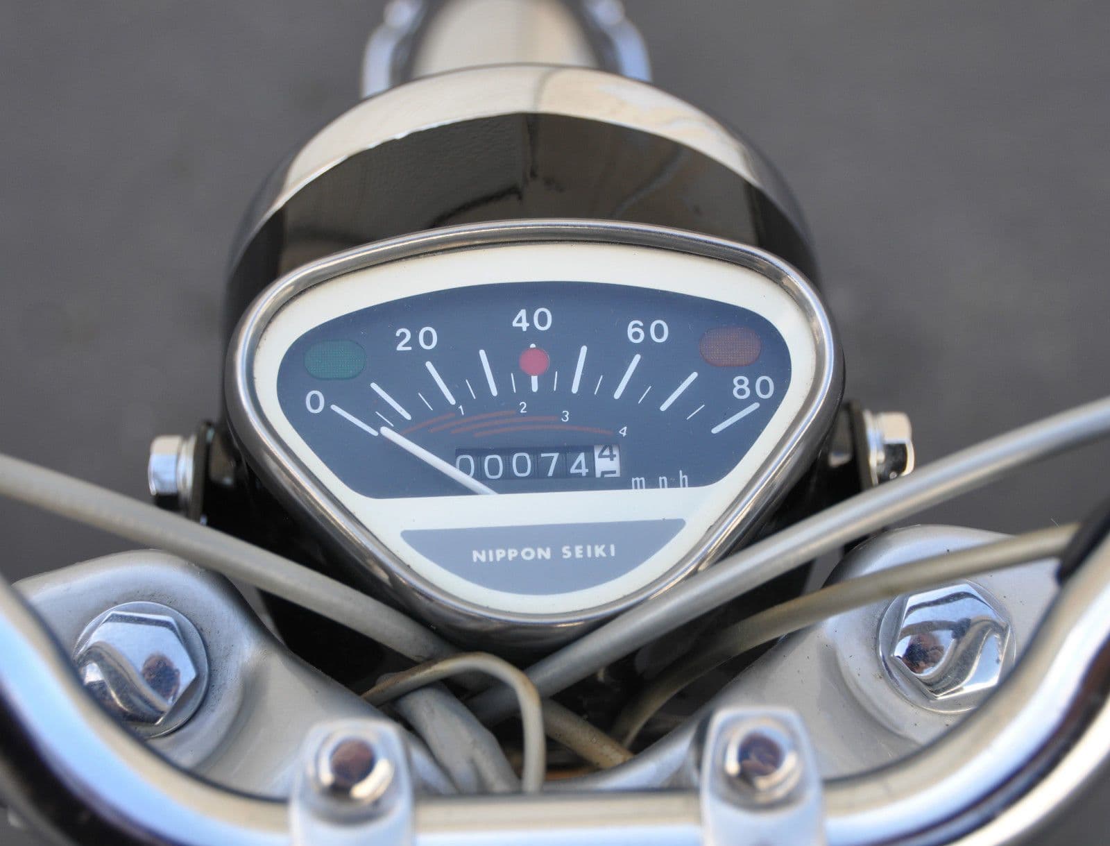 Hero Image of Những gì chưa biết về chiếc xe không tuổi