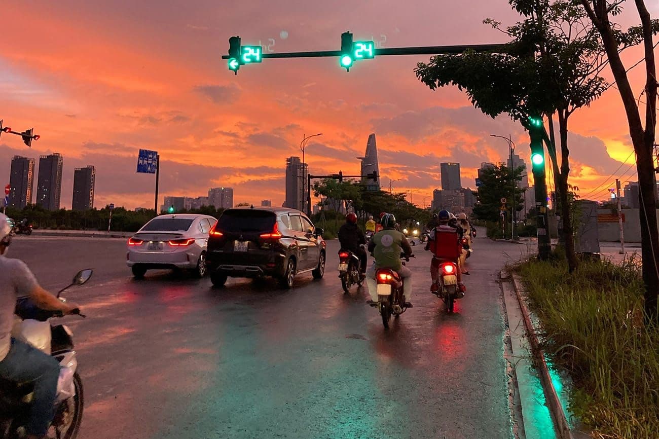 Hero Image of Tại sao mọi người hay bấm còi?