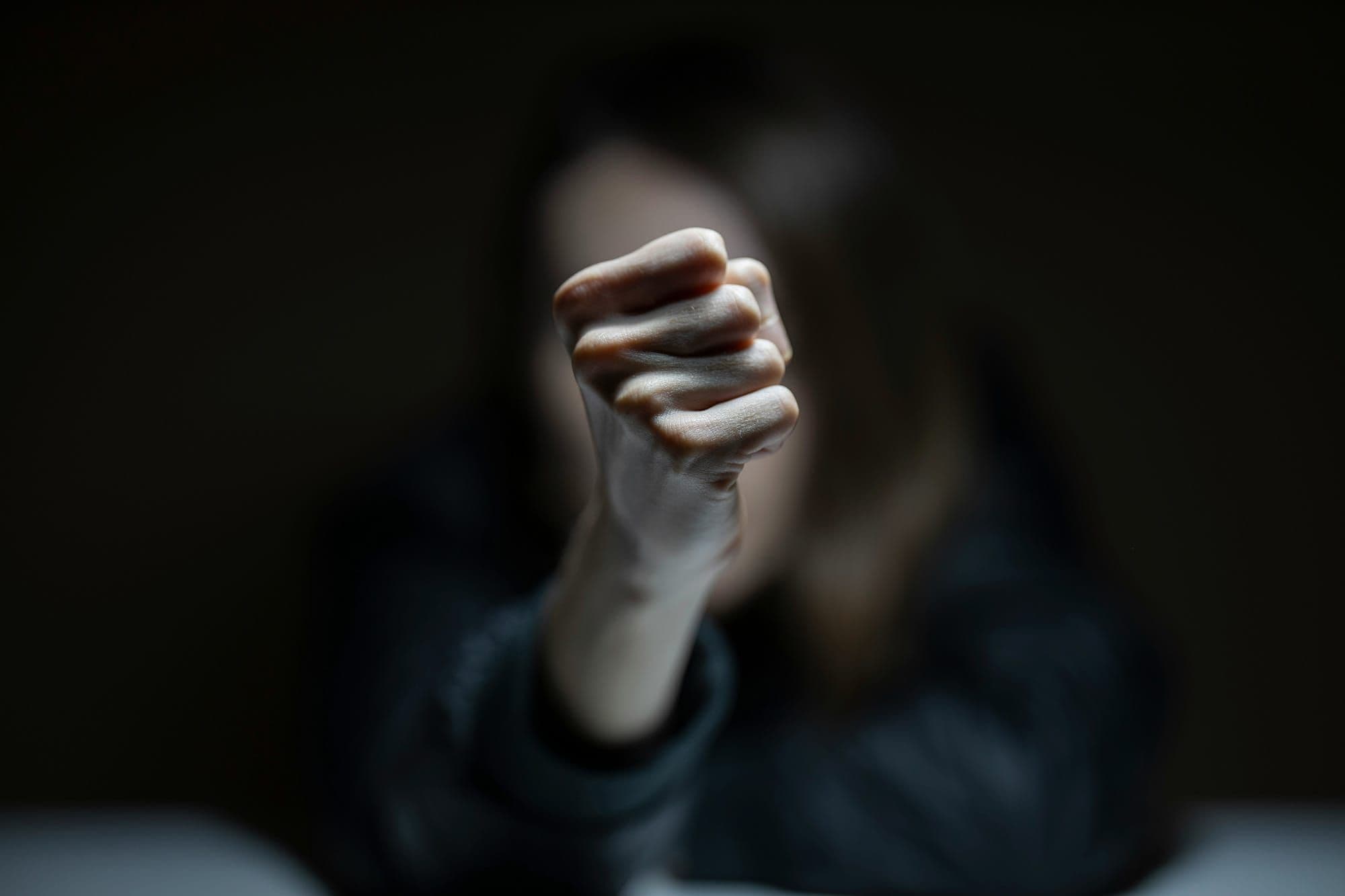 Hero Image of Cả thế giới đều chửi thề