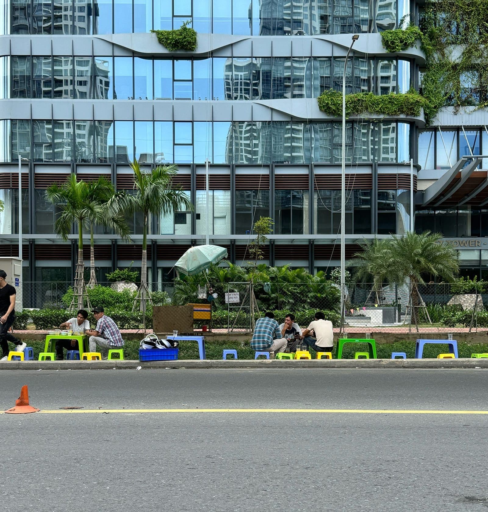 Hero Image of Sài Gòn quán cóc chill