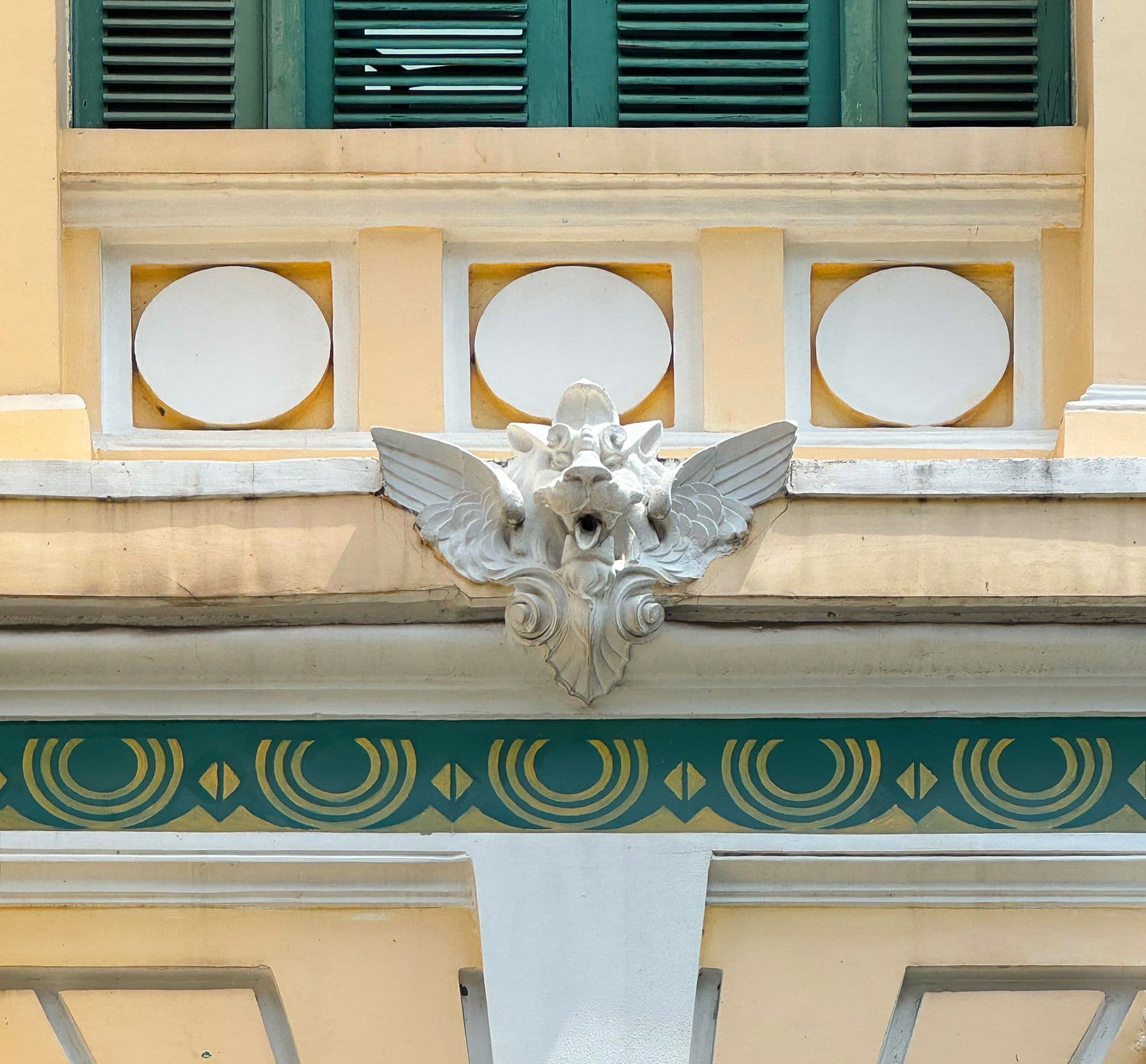 Gargoyle và Grotesque