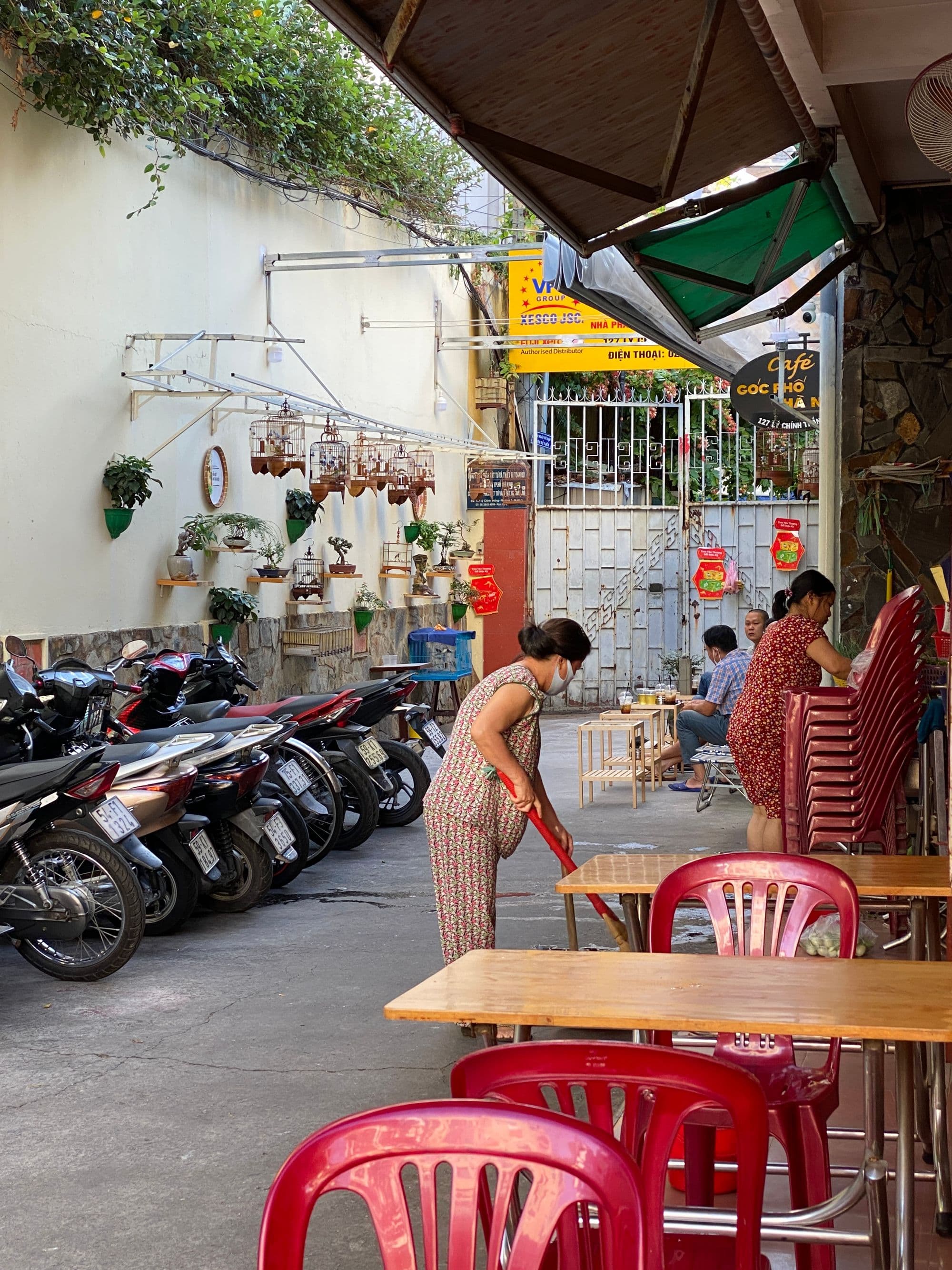 Có gì trong hẻm Sài Gòn?