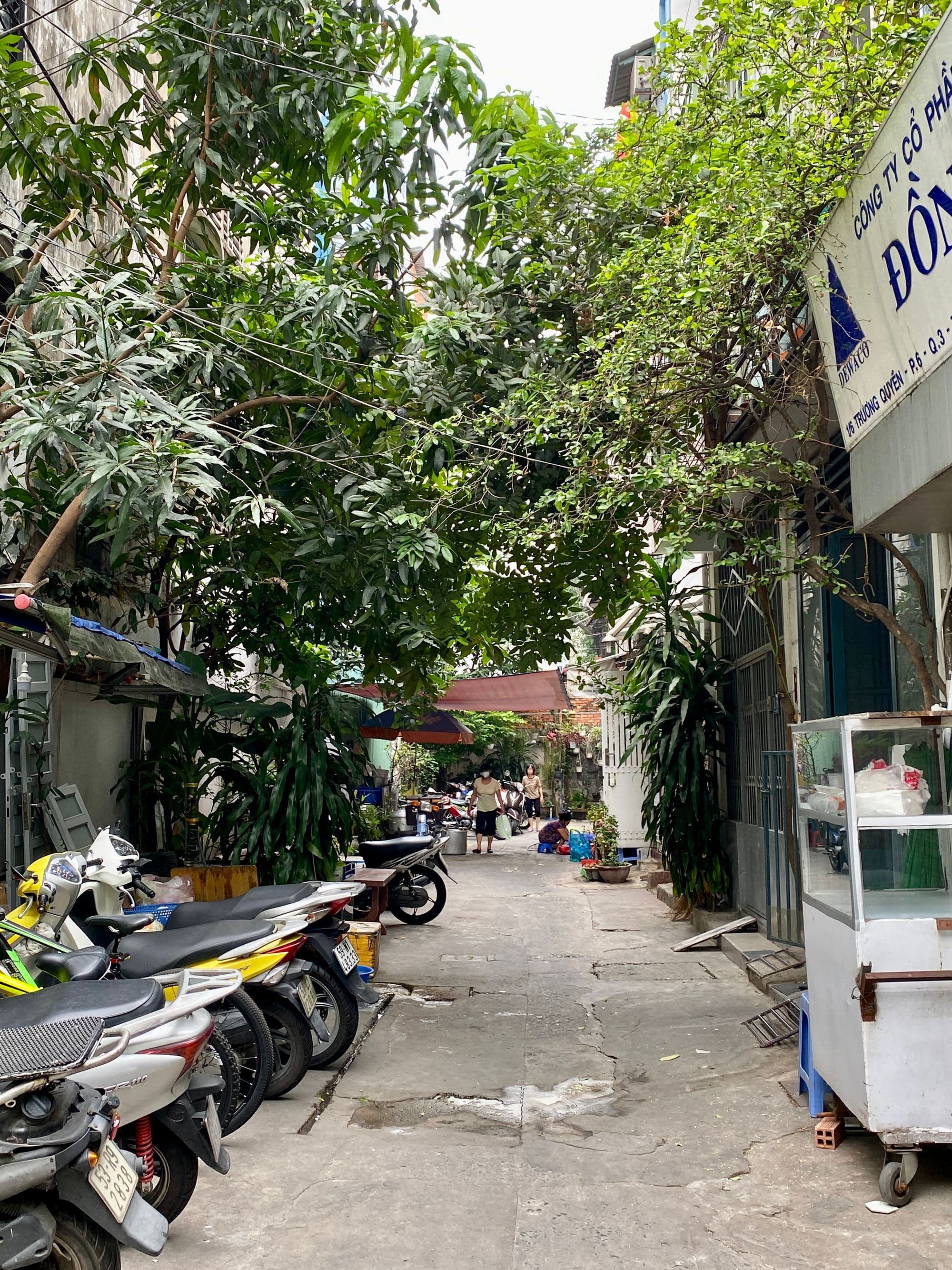 Có gì trong hẻm Sài Gòn?