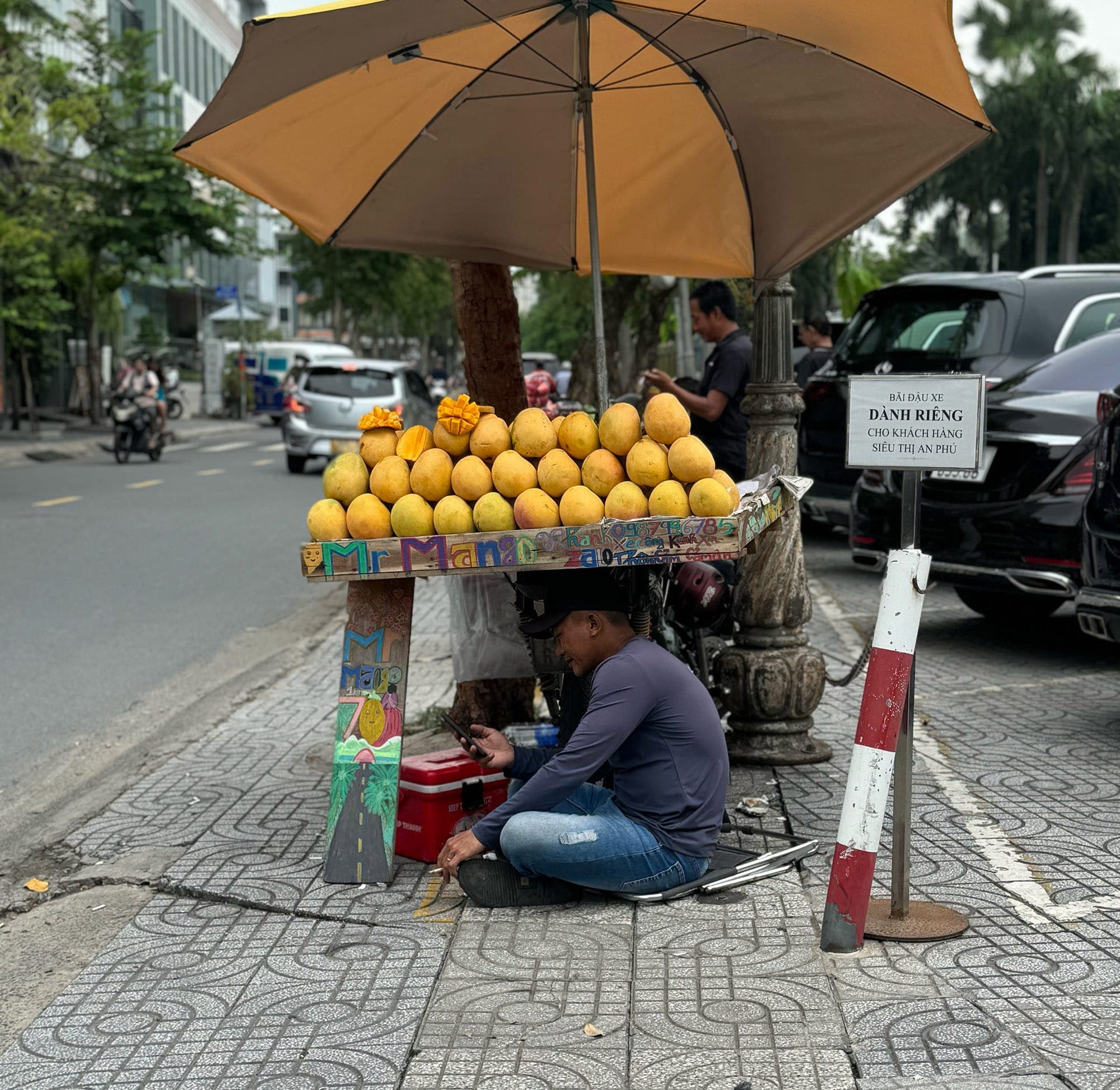 Sài Gòn ngộ nghĩnh