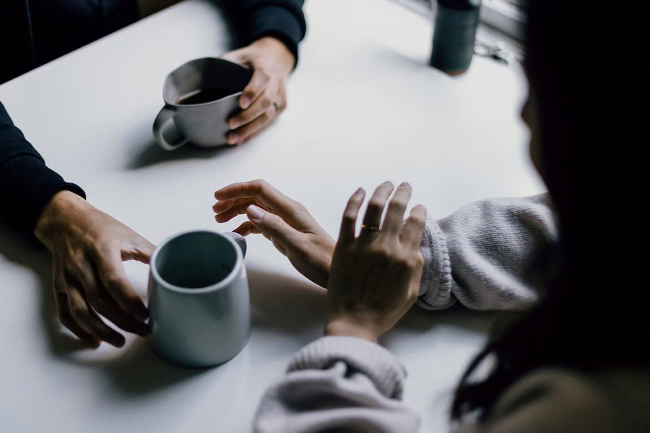 Sự giả tạo của lịch sự