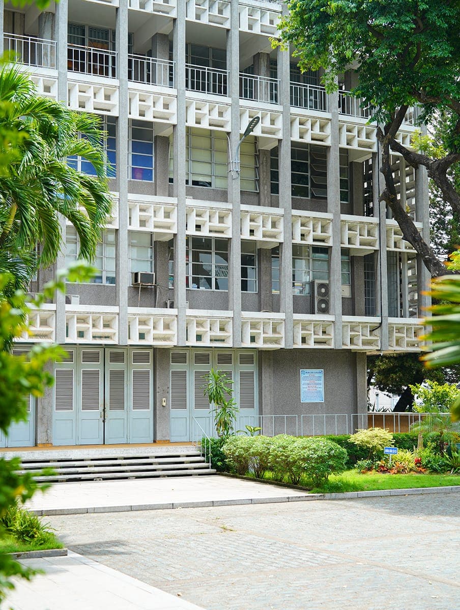 Một vẻ đẹp của nhiều câu chuyện lạ