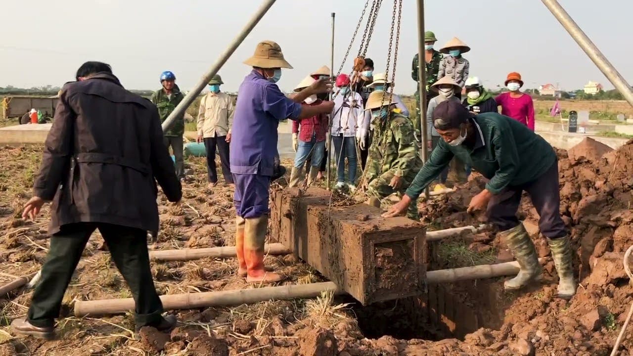 Discovery Documentary: Cải táng