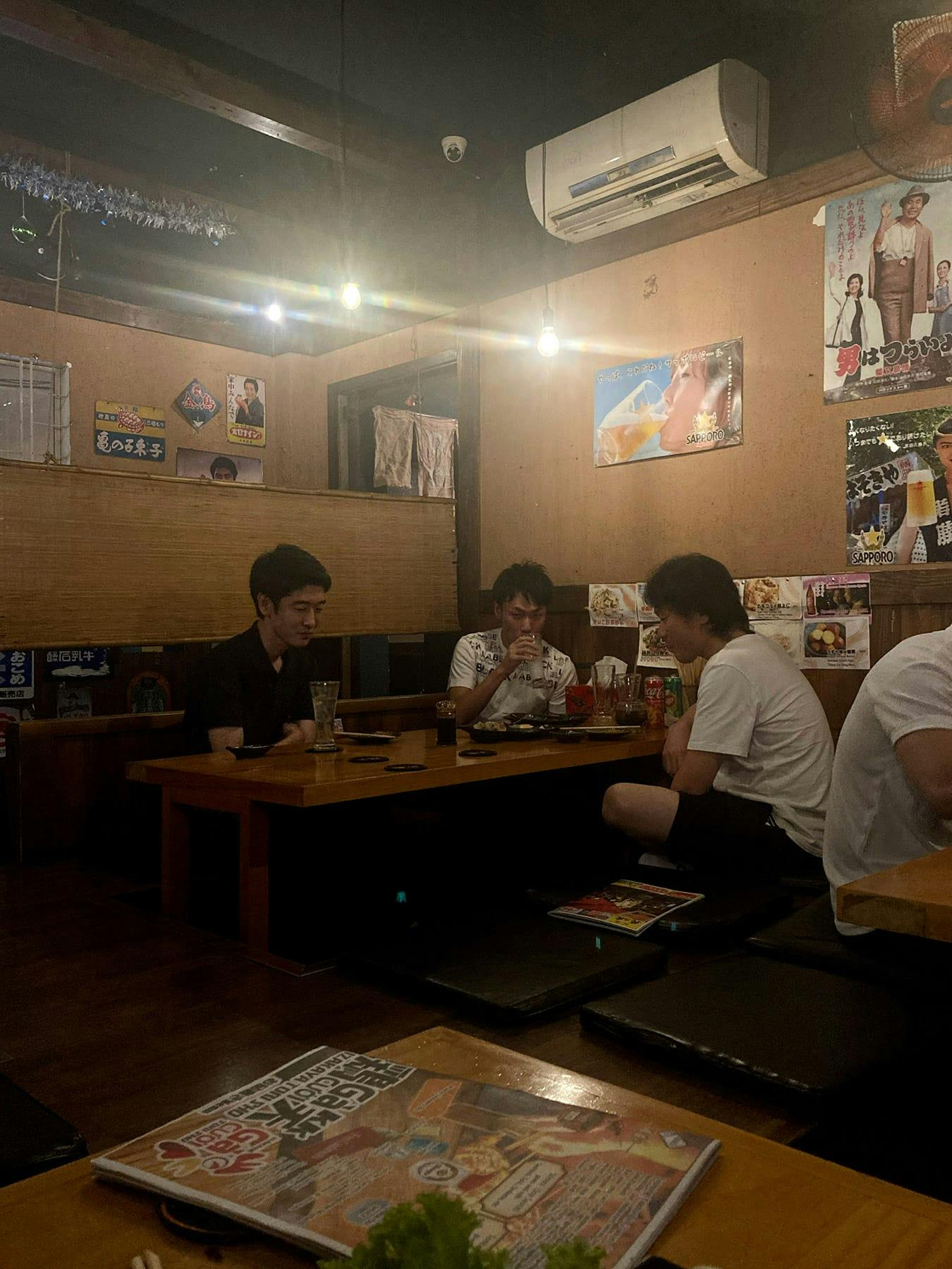 Izakaya, Yakitori và đêm cuối tuần tưng bừng kiểu Ginza nghèo