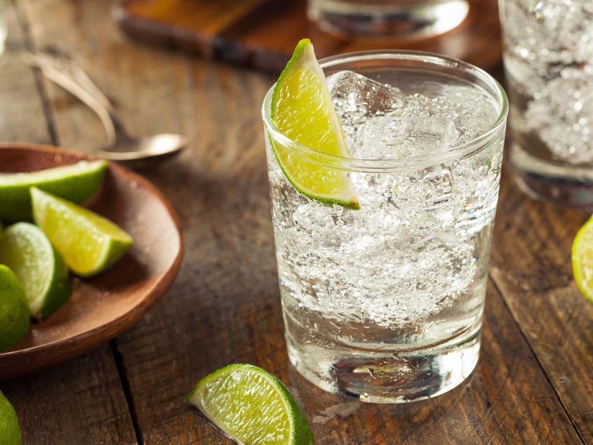 5 loại cocktail dễ pha, dễ uống để tận hưởng tại nhà