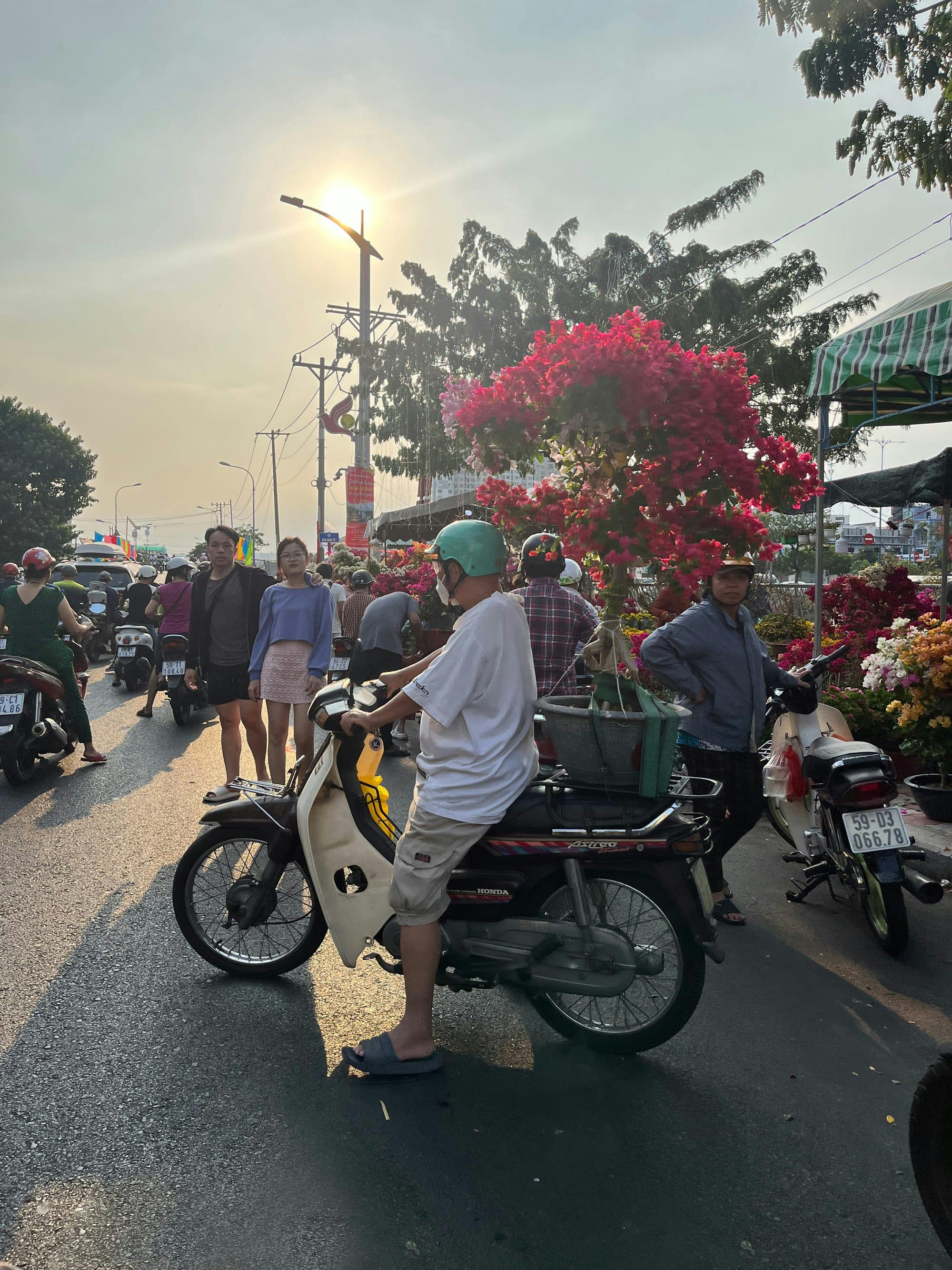 Sài Gòn lúc này